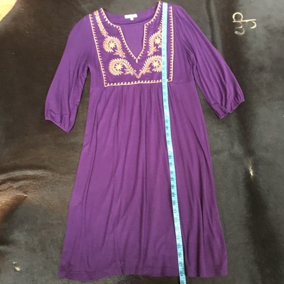 Fossil dress with embroidery on the front. - Picture 5 of 7